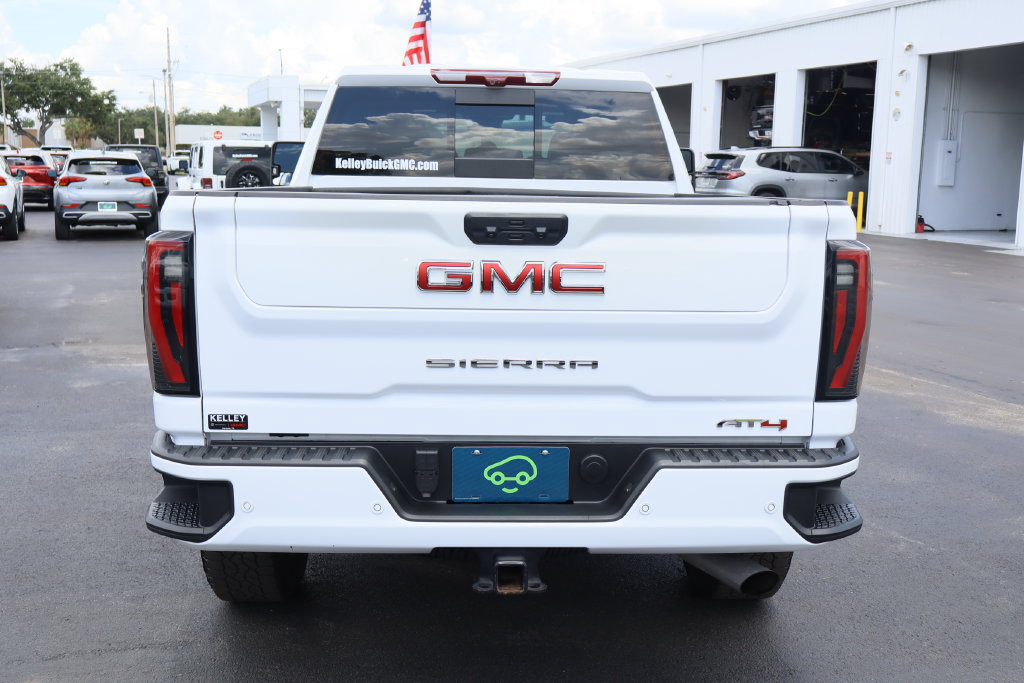 Certified 2025 GMC Sierra 2500 AT4 w/ AT4 Premium Plus Package AWD/4WD image 8