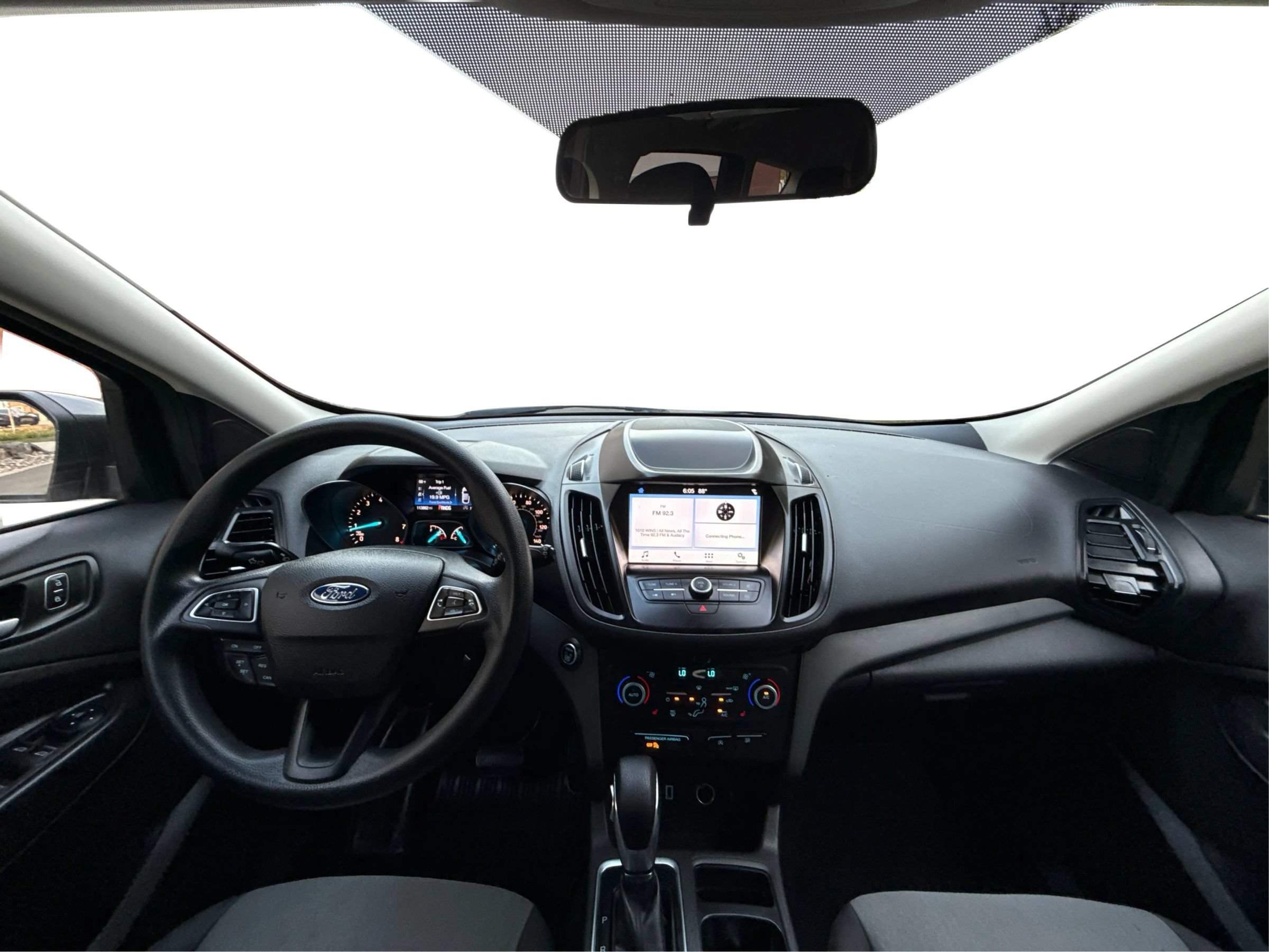 Used 2019 Ford Escape SE FWD image 24