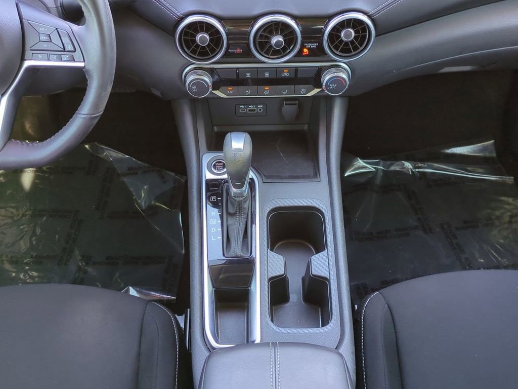 Certified 2022 Nissan Sentra SV image 18