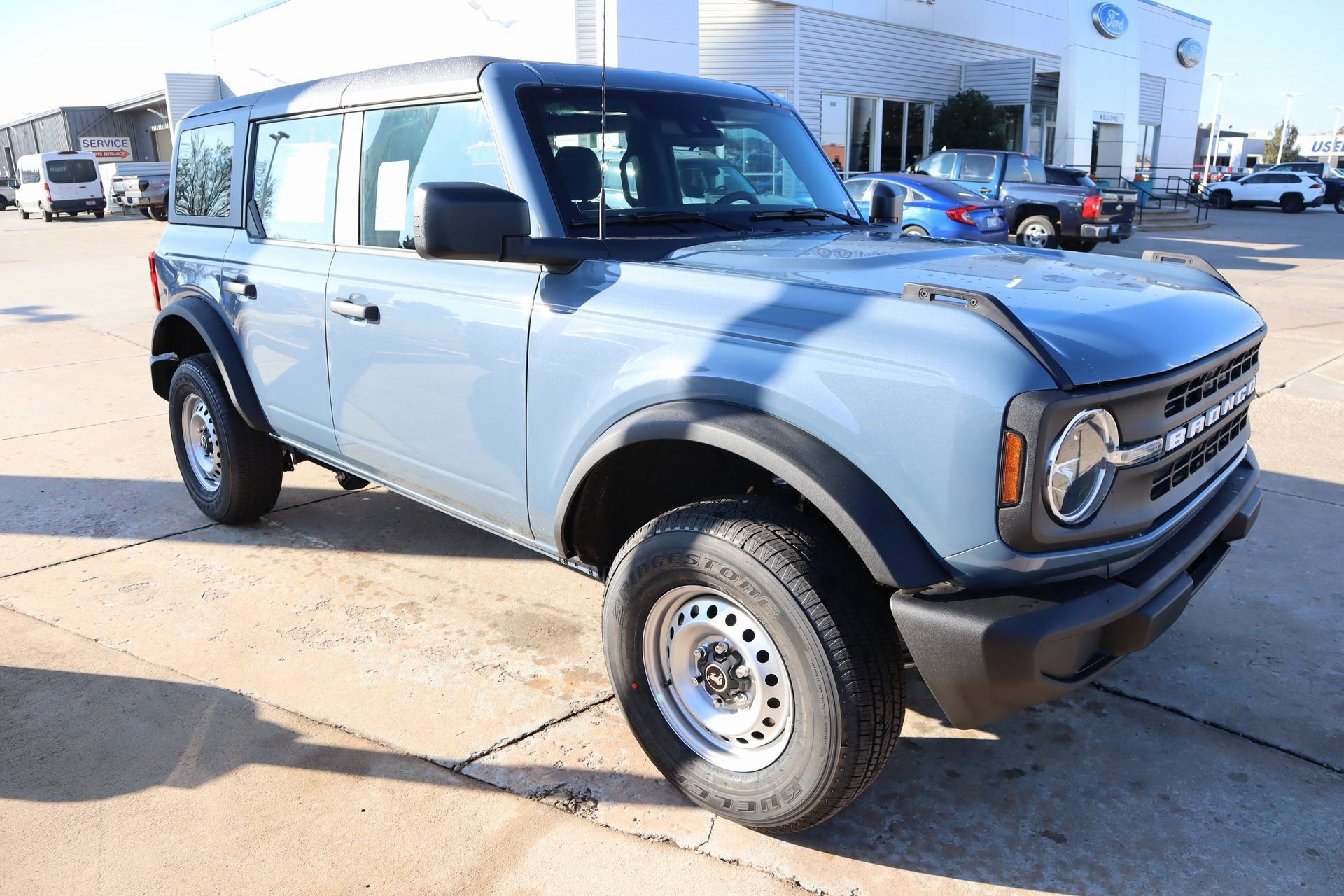 New 2025 Ford Bronco 4-Door