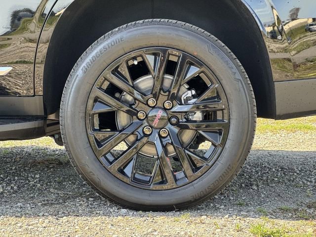 New 2026 GMC Yukon Denali image 30