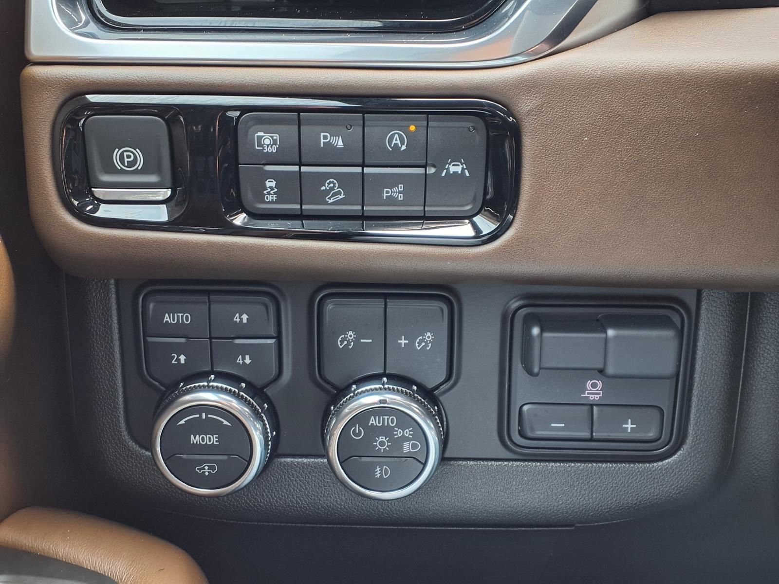 Used 2025 GMC Yukon XL Denali Ultimate image 24