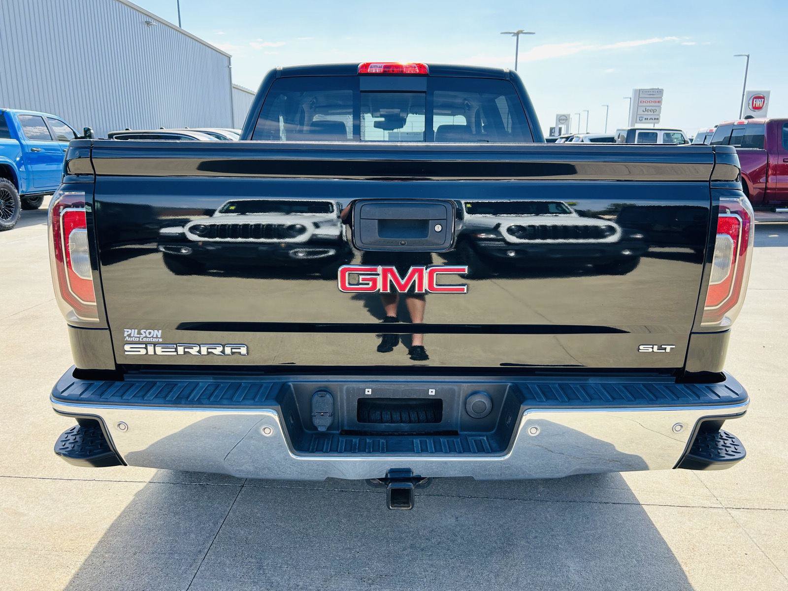 Used 2017 GMC Sierra 1500 SLT AWD/4WD image 34