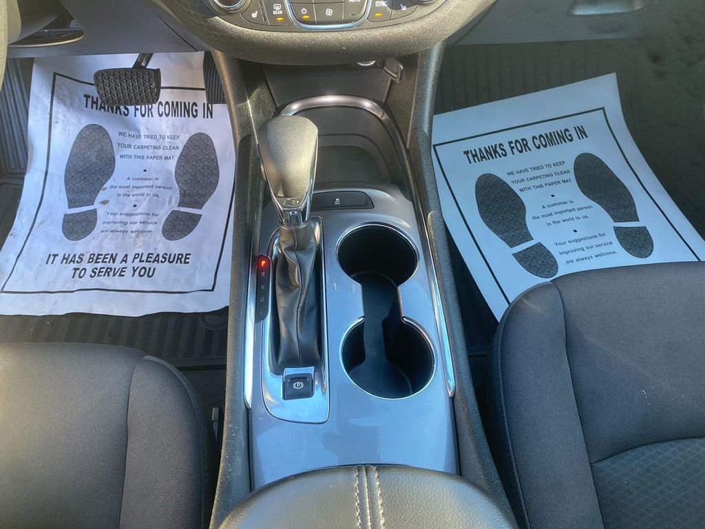 Used 2023 Chevrolet Malibu LT image 22