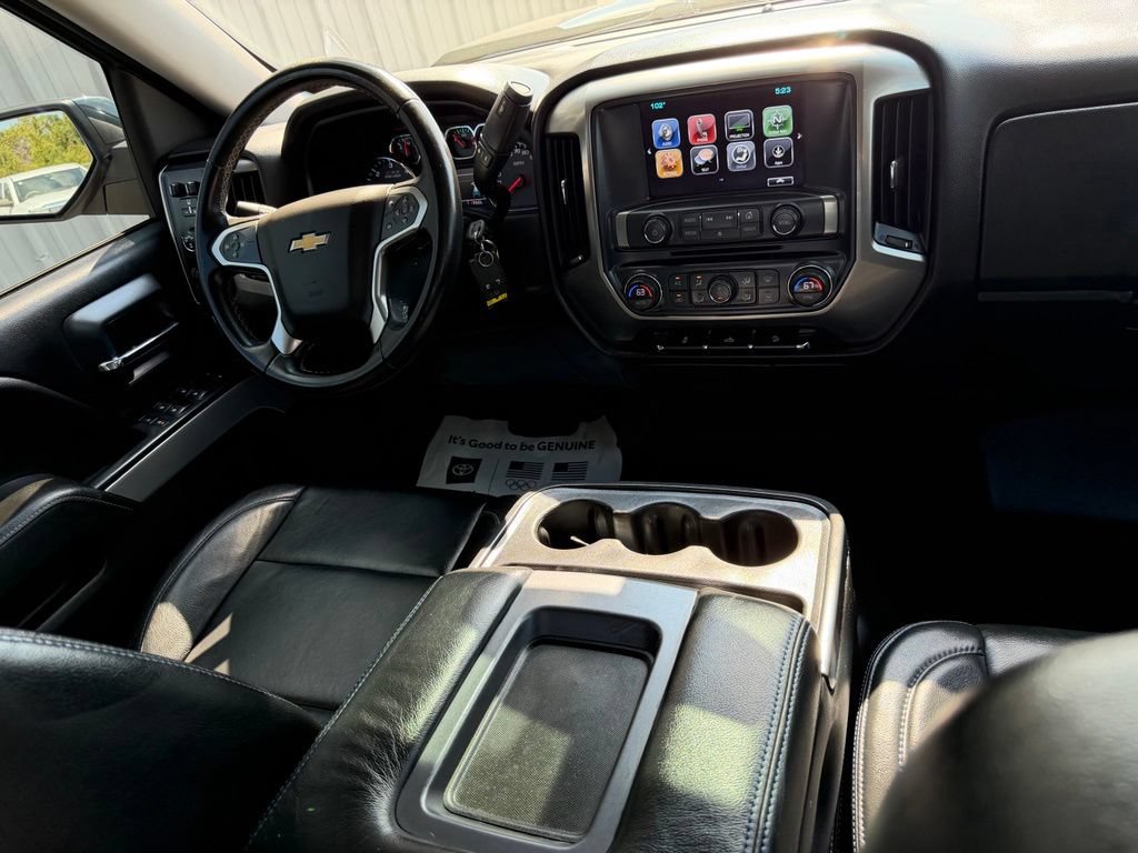 Used 2018 Chevrolet Silverado 1500 LT w/ Texas Edition AWD/4WD image 29