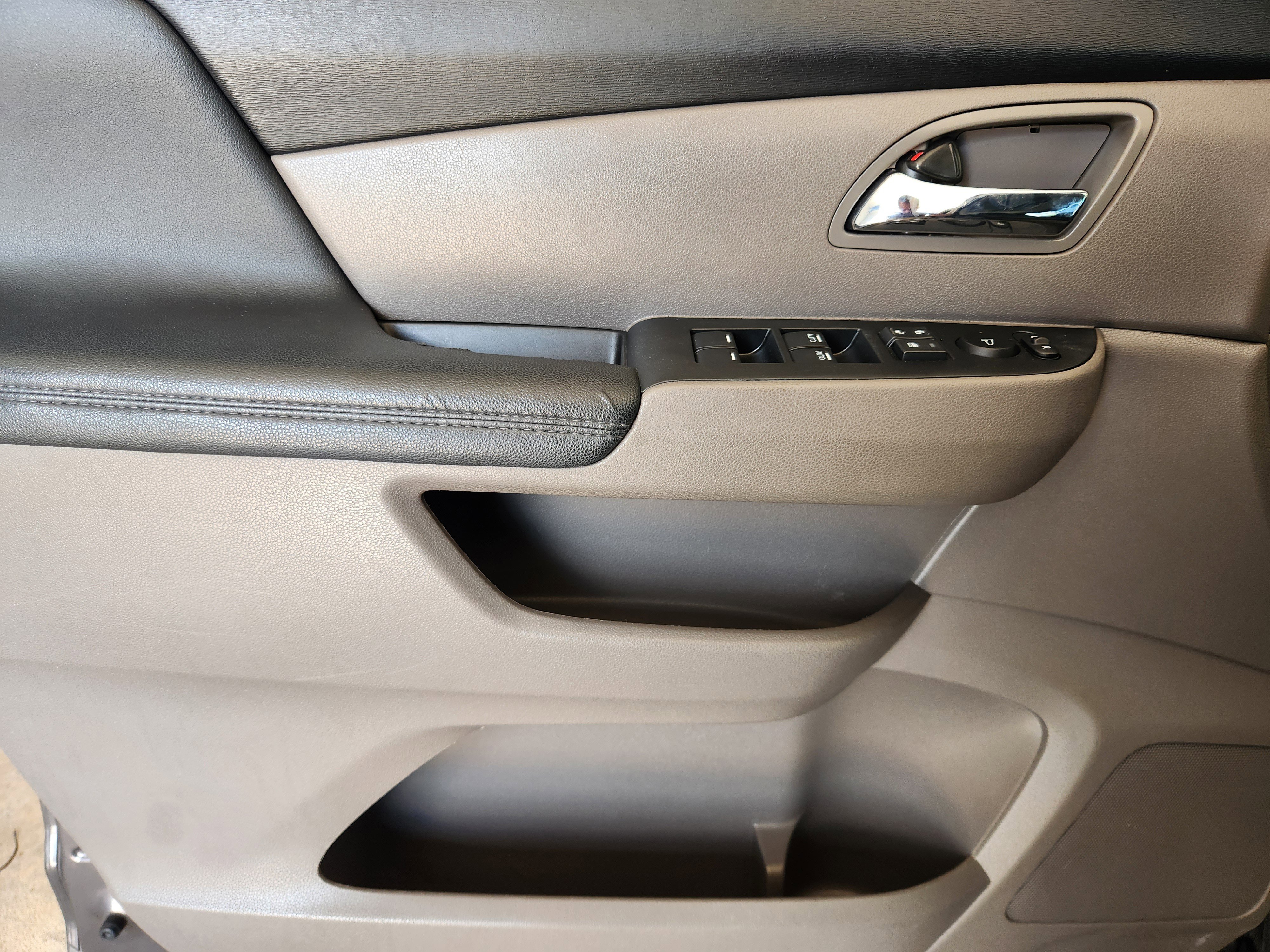 Used 2016 Honda Odyssey EX-L image 24