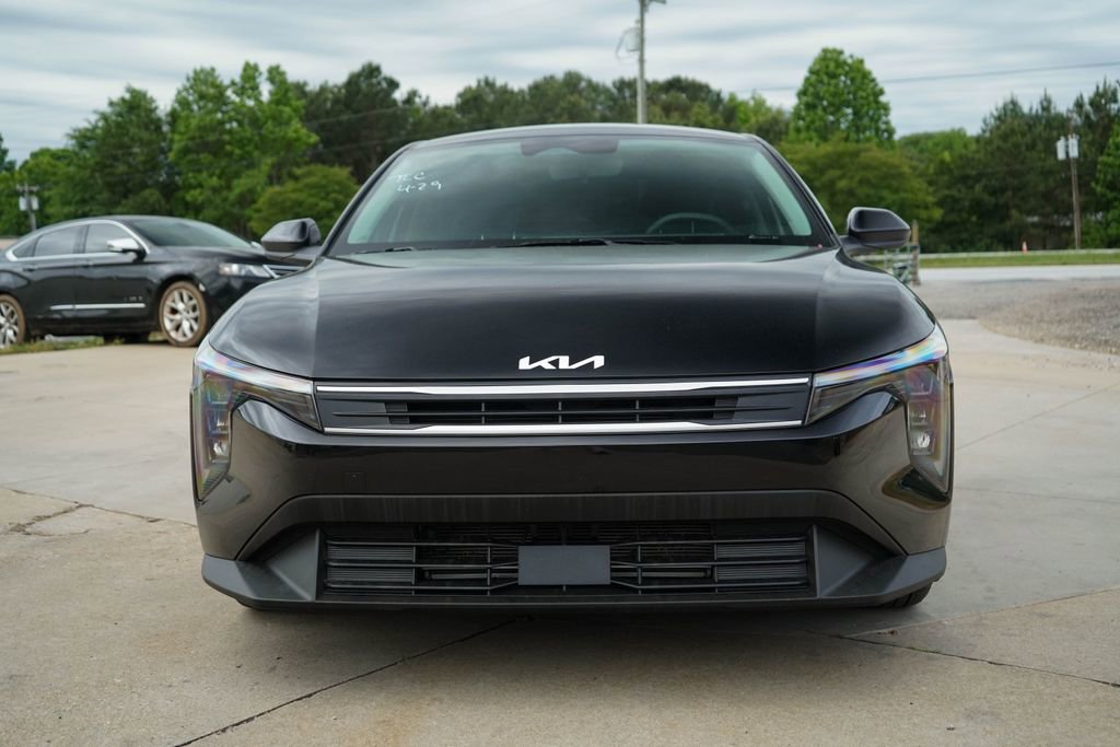 Used 2025 Kia K4 FWD image 16