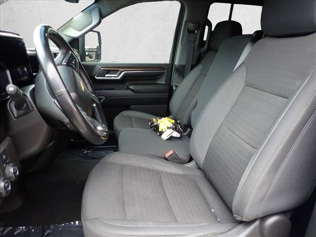 Used 2024 Chevrolet Silverado 2500 LT image 9