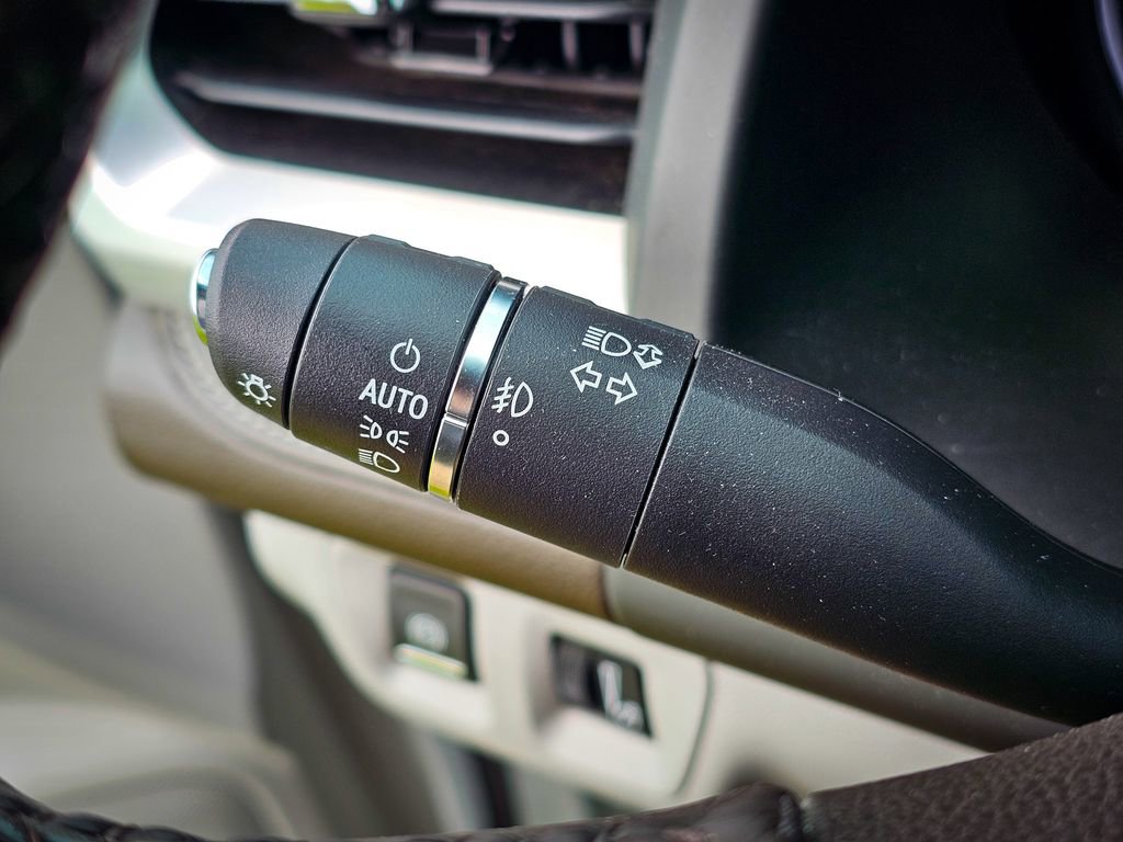 Used 2019 GMC Acadia SLT AWD/4WD image 20