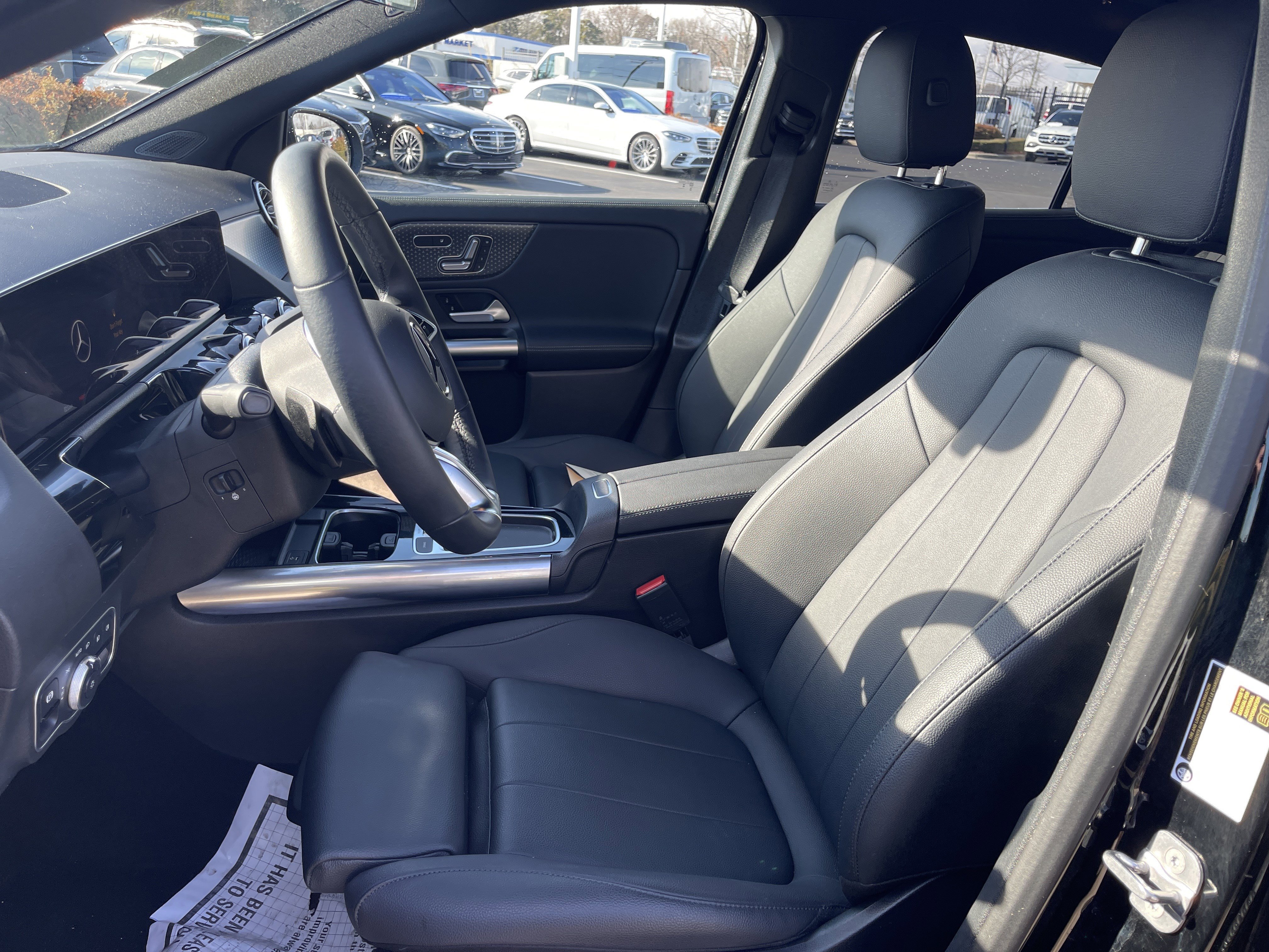 Certified 2025 Mercedes-Benz GLA 250 4MATIC w/ Driver Assistance Package image 16