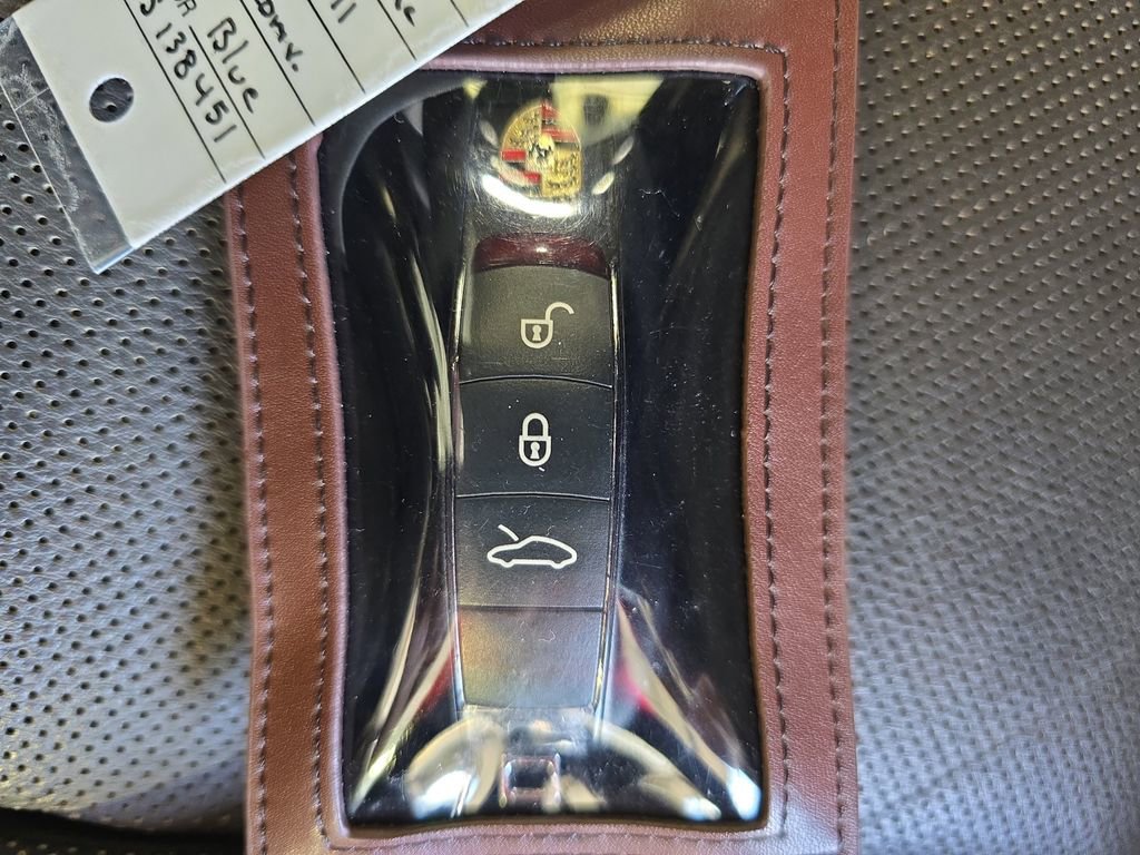 Used 2018 Porsche 911 Carrera image 36