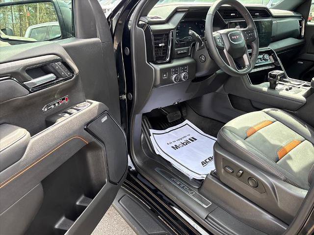 Used 2025 GMC Sierra 1500 AT4 w/ AT4 Premium Package image 11