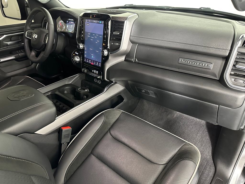 Used 2025 RAM 1500 Laramie w/ Laramie Southwest Edition AWD/4WD image 35