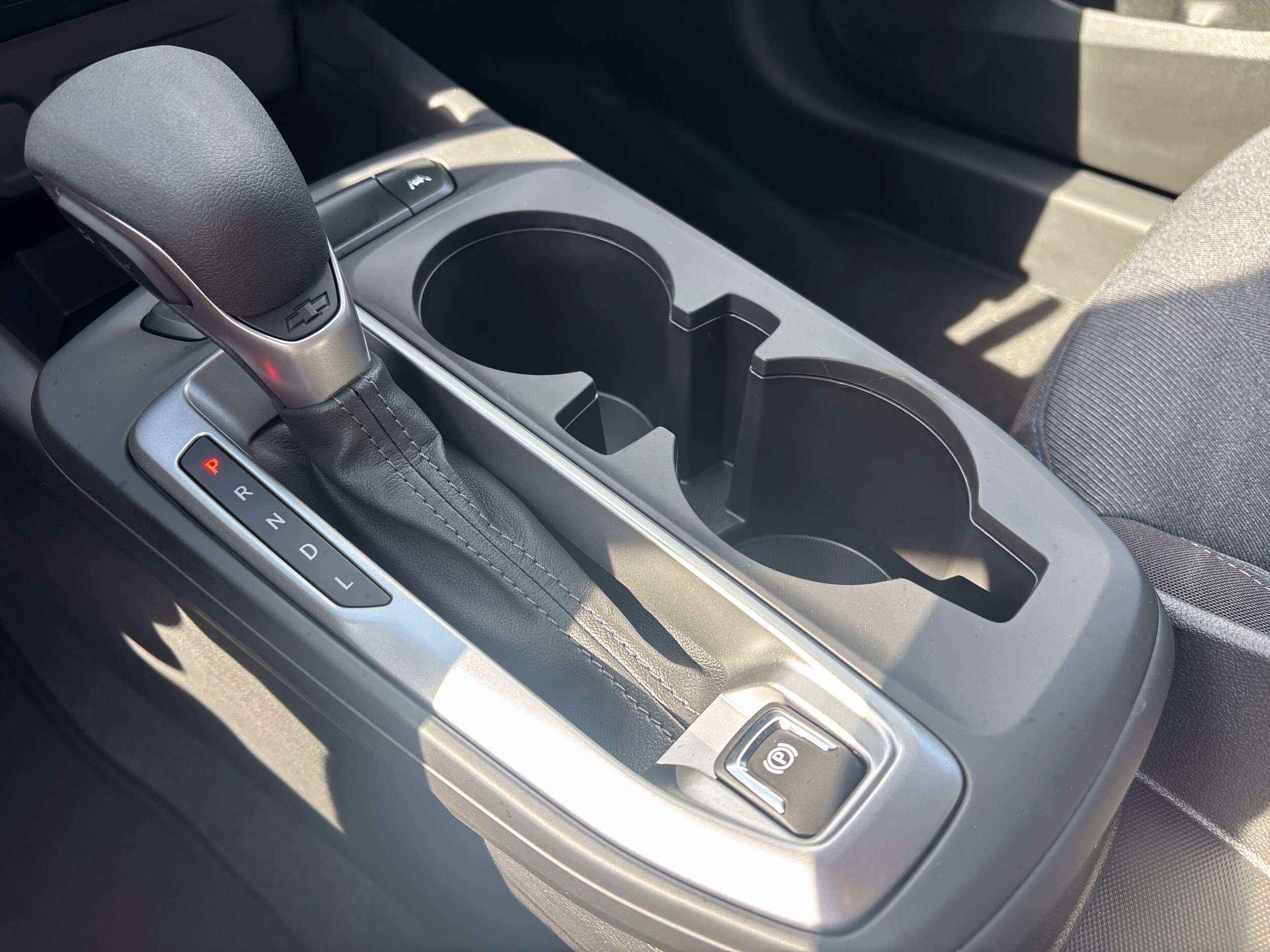 New 2026 Chevrolet Trax LS w/ LS Convenience Package FWD image 18