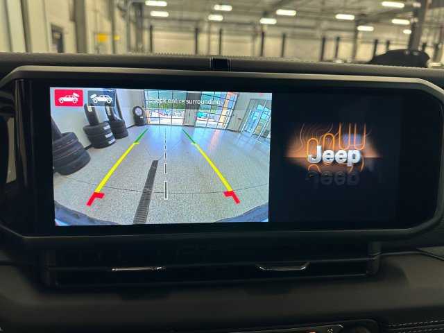 New 2026 Jeep Wrangler Unlimited Rubicon AWD/4WD image 36