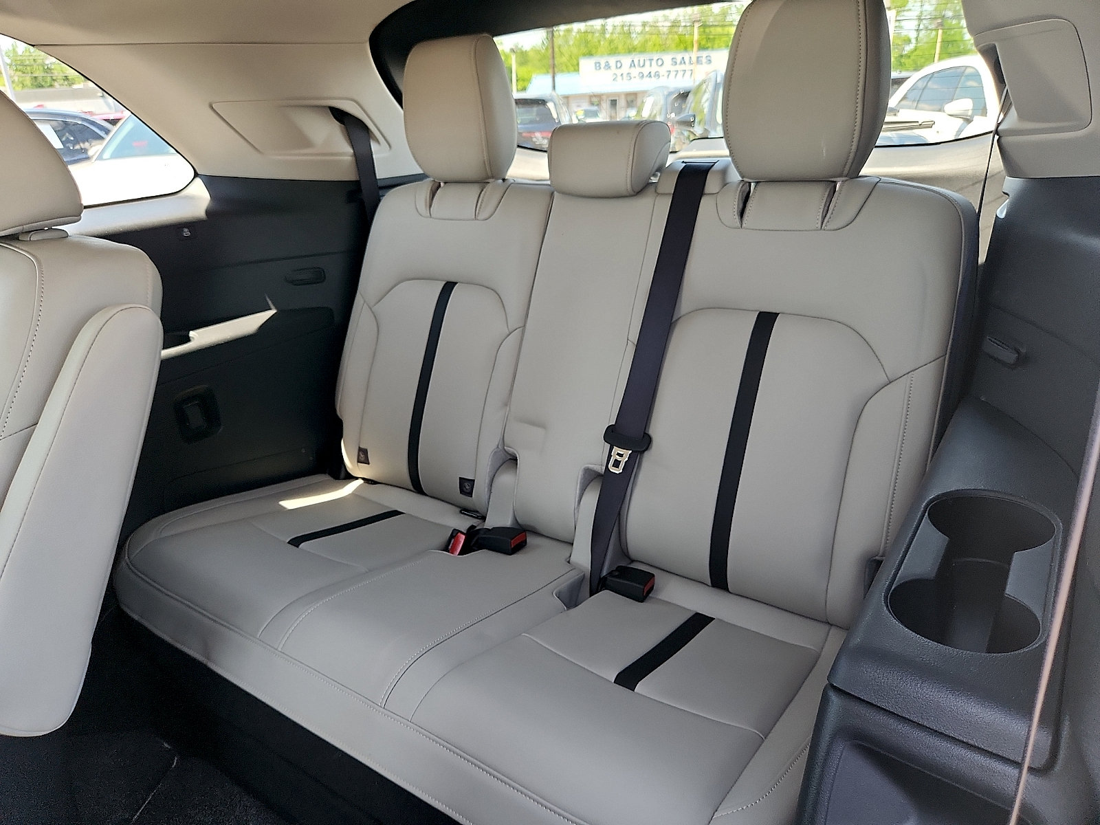 Certified 2024 MAZDA CX-90 Plug-In Hybrid w/ Preferred AWD/4WD image 11