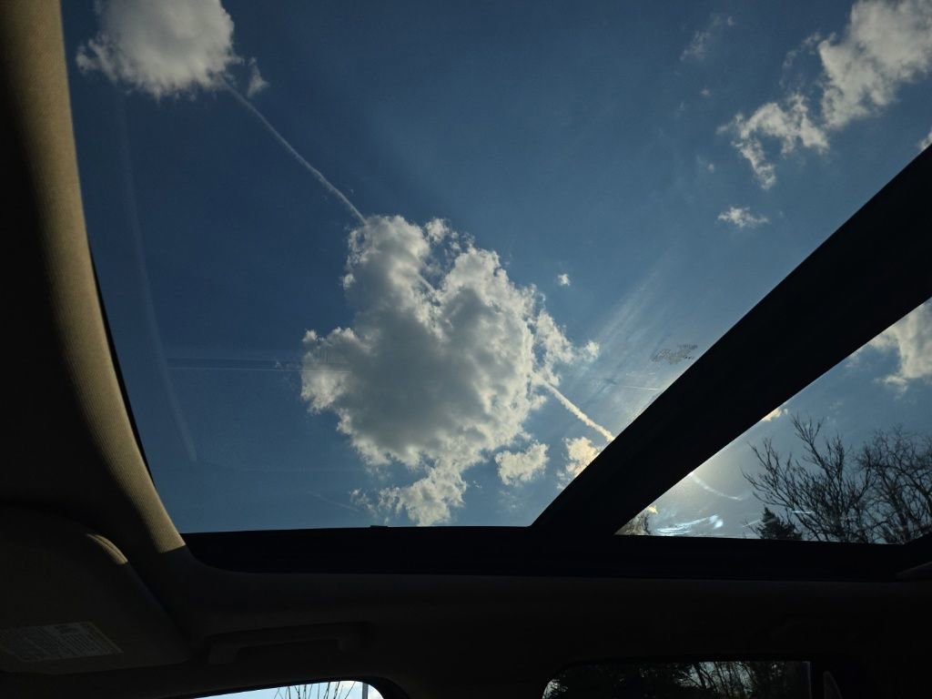 Used 2023 Ford Expedition Max XLT image 22