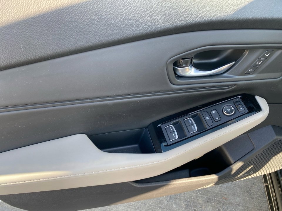 Certified 2023 Honda Accord Touring image 36