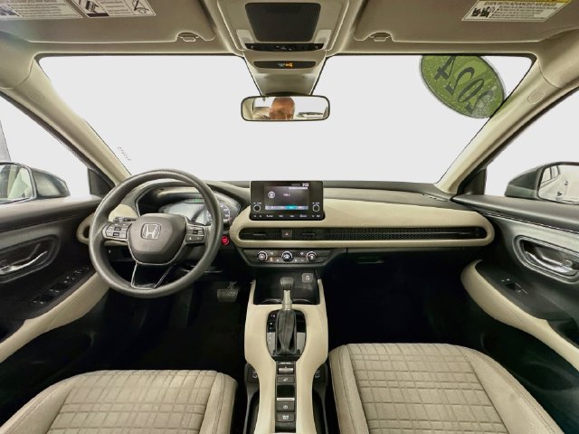 Used 2024 Honda HR-V LX image 10
