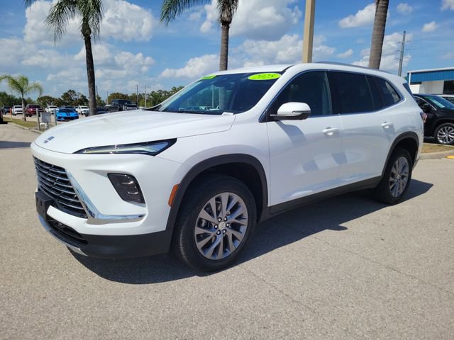 Certified 2025 Buick Enclave Preferred image 2