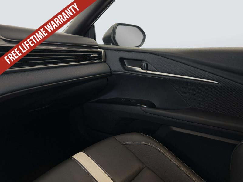 Used 2025 Toyota Camry SE FWD image 24