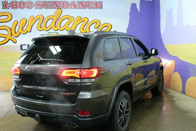Used 2019 Jeep Grand Cherokee Trailhawk w/ Trailhawk Luxury Group image 5