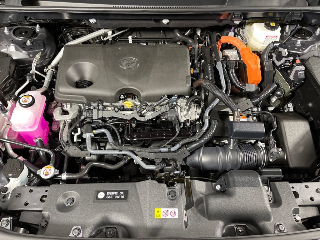 Certified 2025 Toyota RAV4 LE image 9