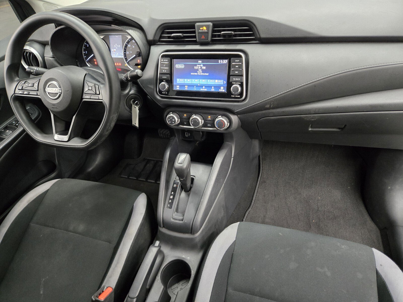 Used 2025 Nissan Versa S w/ Trunk Package FWD image 12