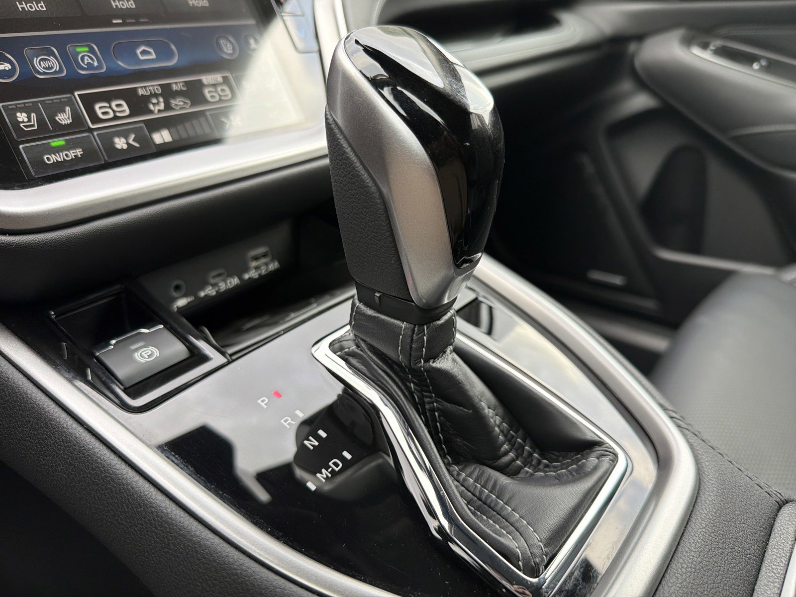 Certified 2025 Subaru Outback Touring image 24