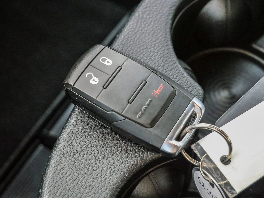 Used 2024 RAM 2500 Big Horn image 33