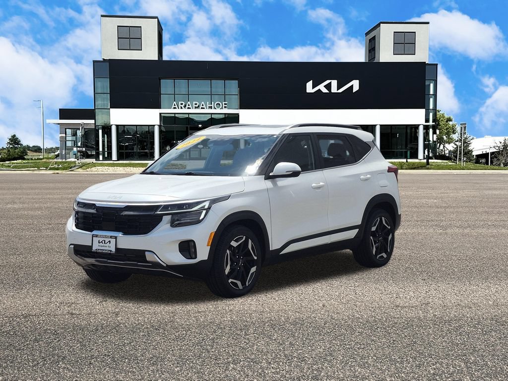 Certified 2024 Kia Seltos SX w/ SX Sunroof Package AWD/4WD image 3