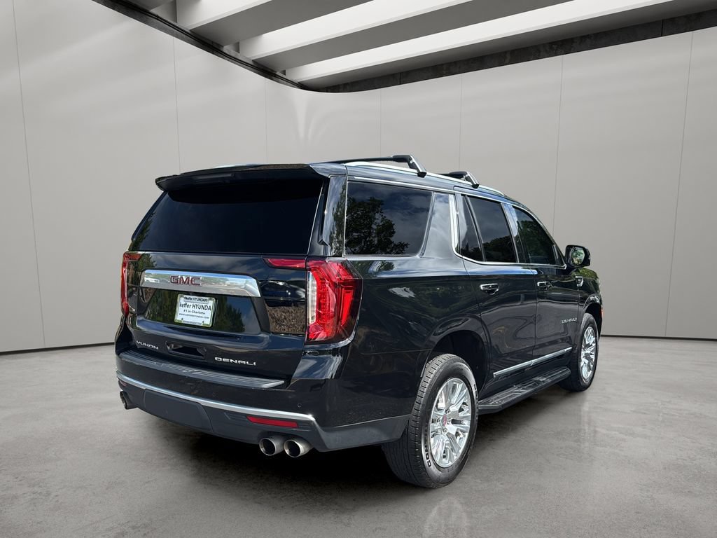 Used 2024 GMC Yukon Denali AWD/4WD image 5