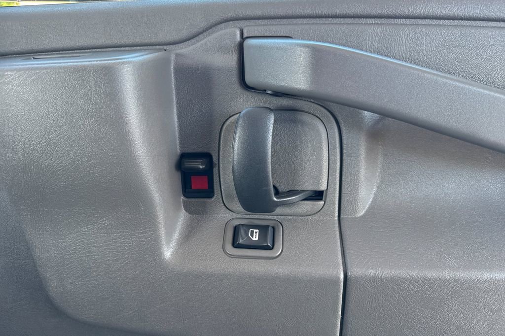 Used 2024 Chevrolet Express 2500 w/ Driver Convenience Package image 27
