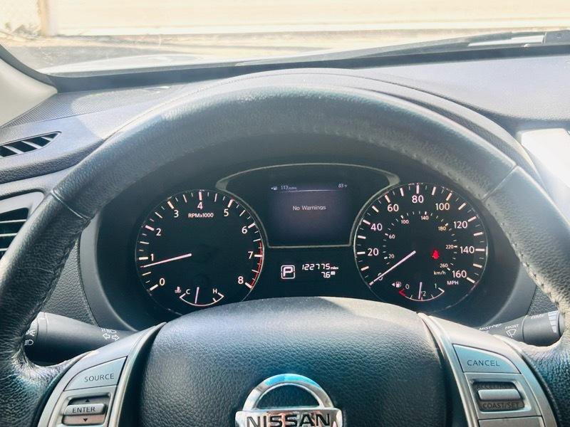 Used 2013 Nissan Altima 2.5 SV FWD image 18