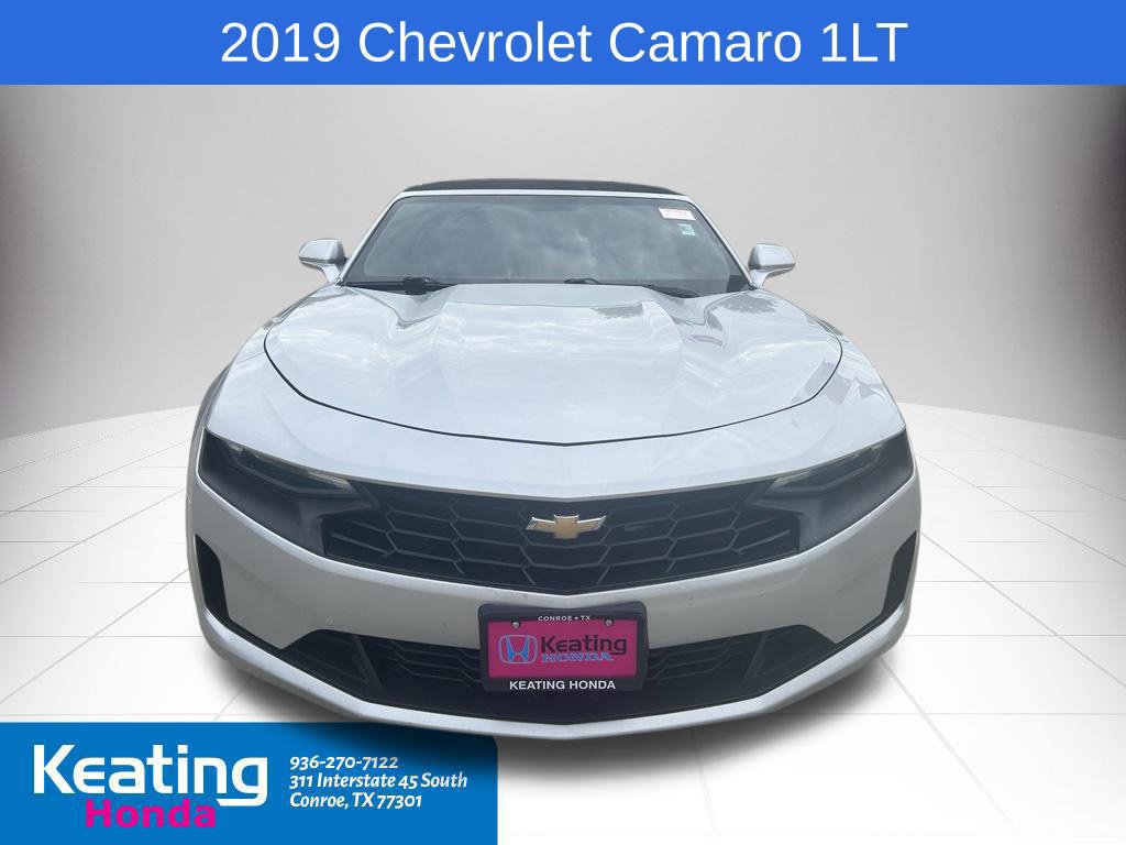 Used 2019 Chevrolet Camaro LT RWD image 2