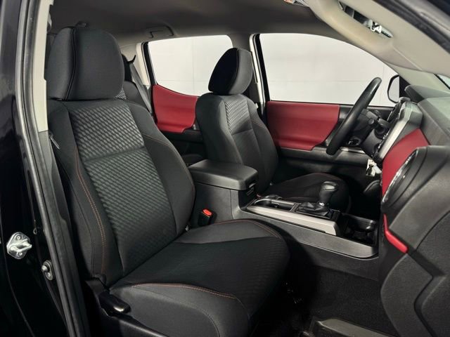 Used 2022 Toyota Tacoma SR5 image 15