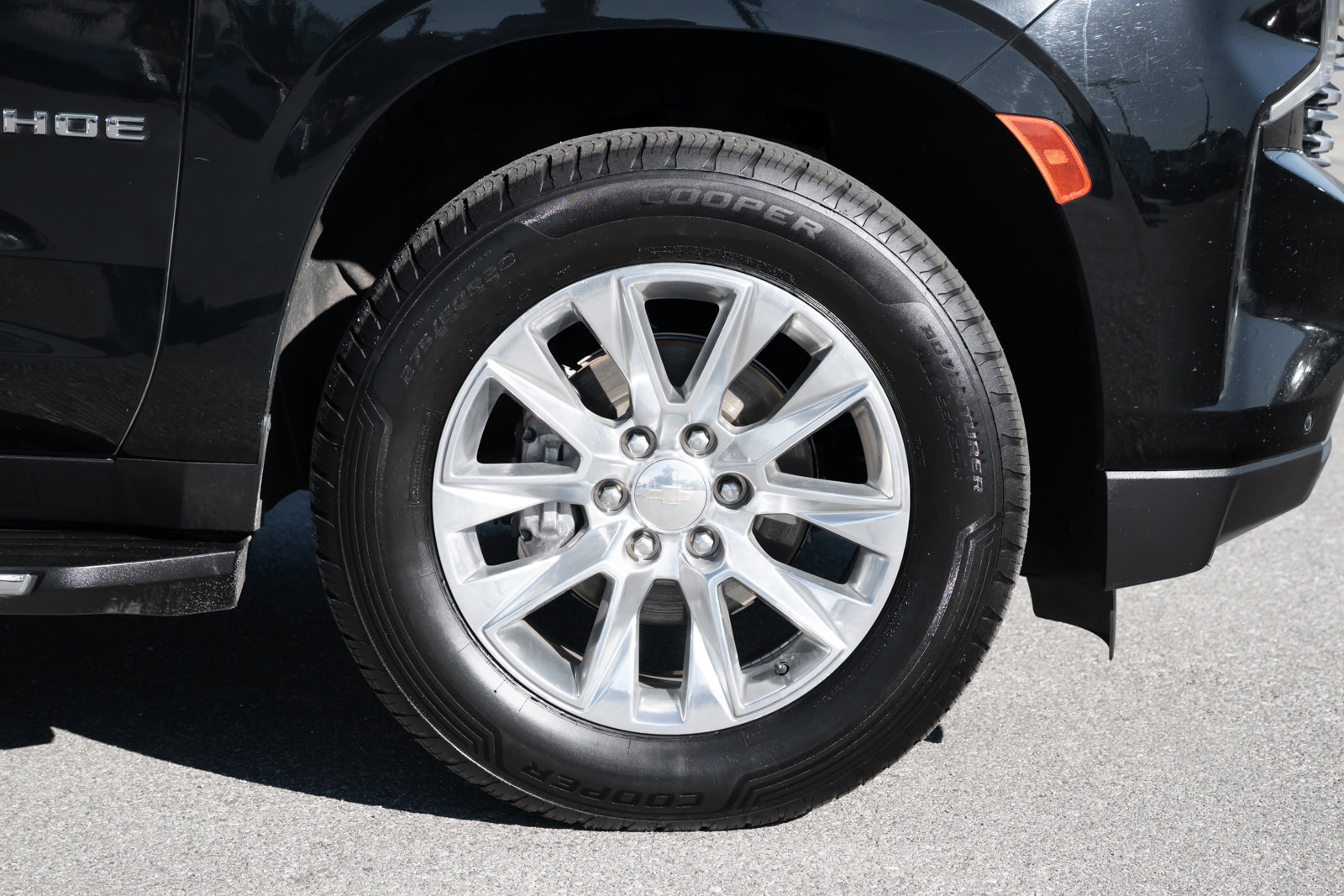 Used 2023 Chevrolet Tahoe Premier image 11