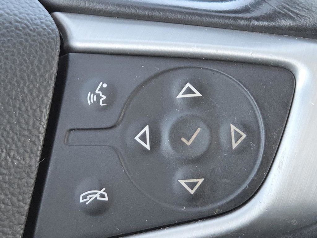 Used 2020 GMC Acadia SLT image 33