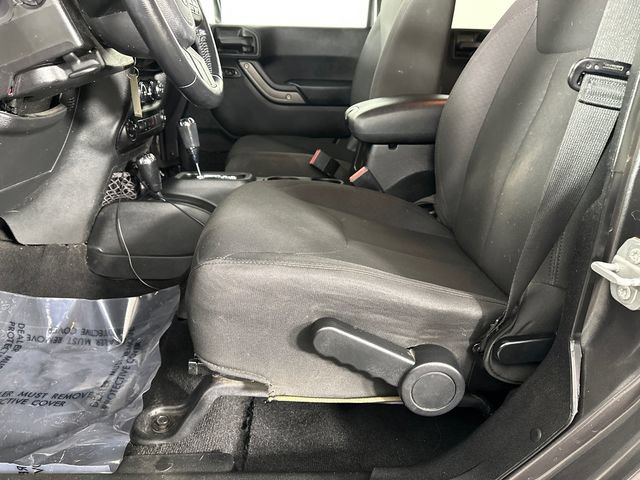 Used 2017 Jeep Wrangler Unlimited Sport w/ Quick Order Package 24S AWD/4WD image 5
