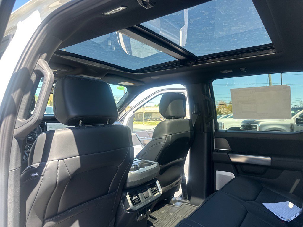 New 2025 Ford F150 Platinum w/ Equipment Group 702A High image 39