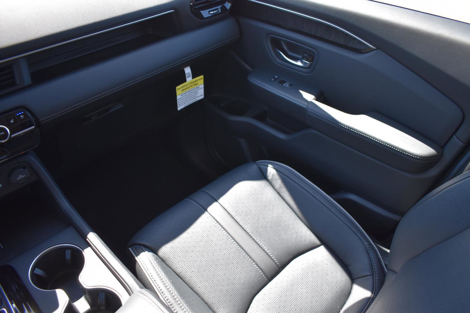 Used 2025 Honda Pilot Elite image 24