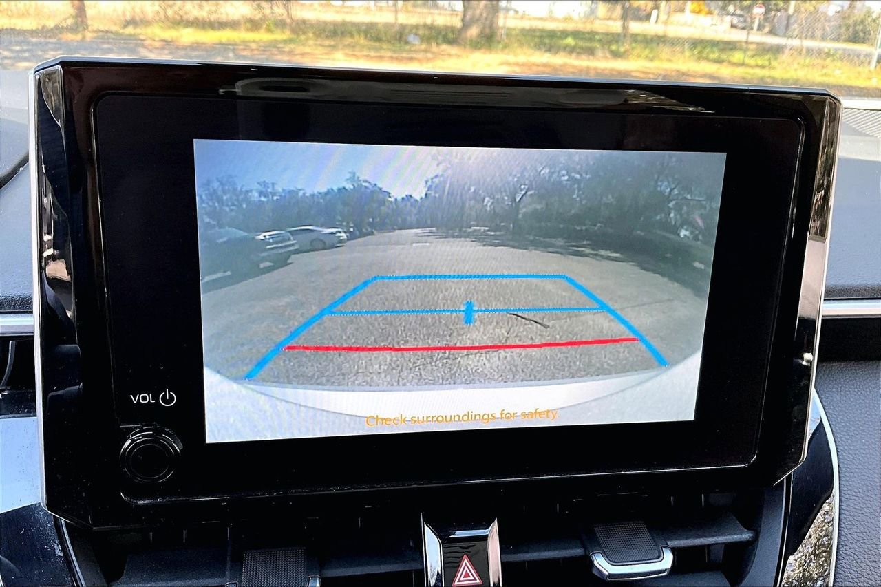 Used 2024 Toyota Corolla SE image 13