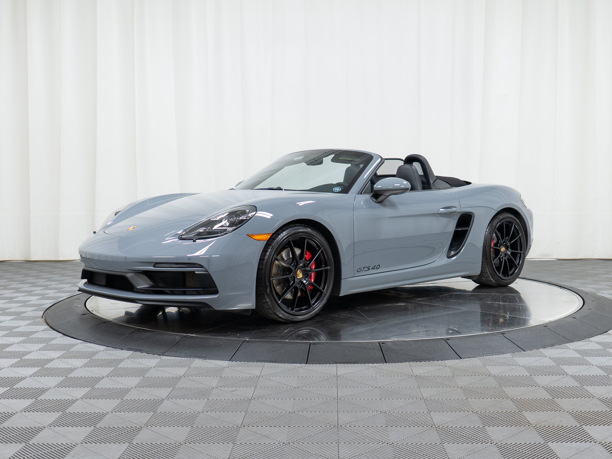 Certified 2023 Porsche 718 Boxster GTS RWD image 1
