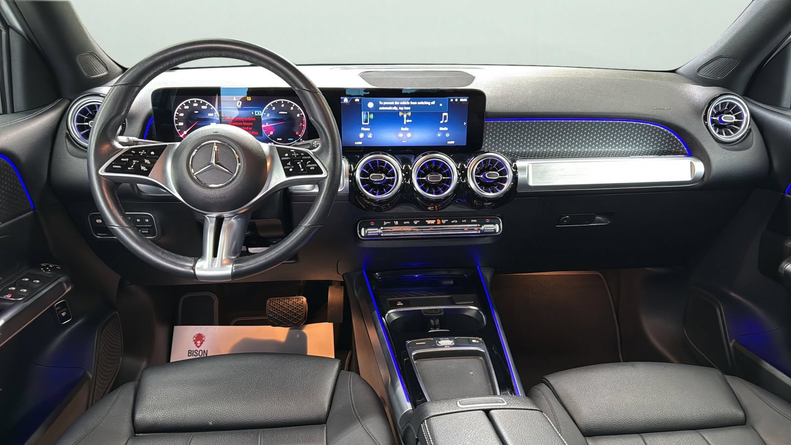 Used 2024 Mercedes-Benz GLB 250 image 21