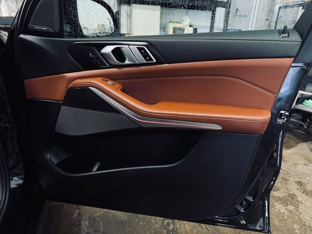 Certified 2025 BMW X7 M60i image 17