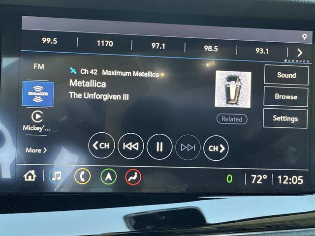 Used 2021 Buick Envision Avenir w/ Technology Package II image 22