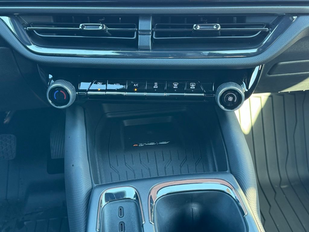 New 2026 Chevrolet Equinox EV RS FWD image 30