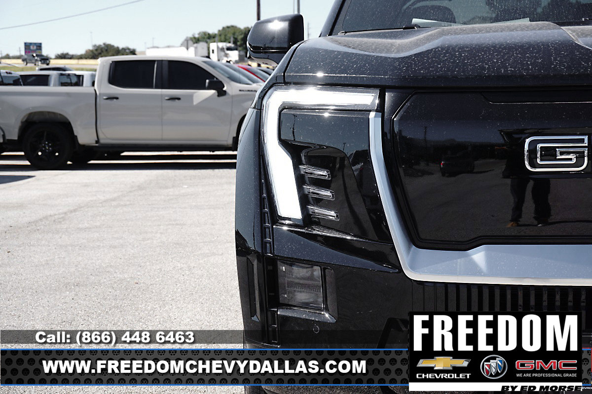 New 2025 GMC Sierra EV Denali image 39