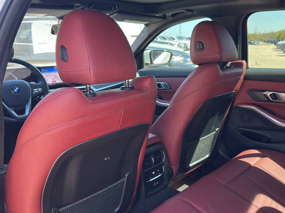 Certified 2023 BMW 330i Sedan w/ Premium Package image 18