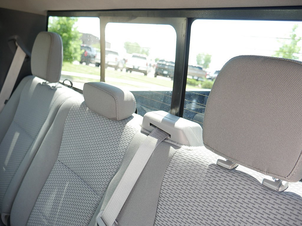 Used 2017 Ford F150 XLT w/ Equipment Group 302A Luxury AWD/4WD image 18